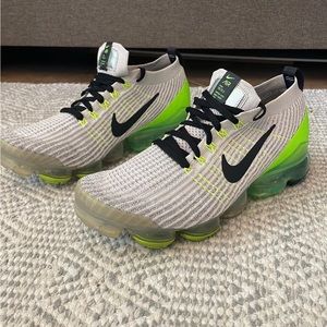 Nike VaporMax Mens size 9.5 Running Shoes